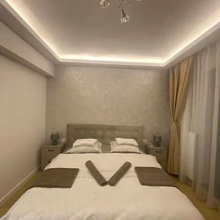 Apartment Plaza 3 Bucharest